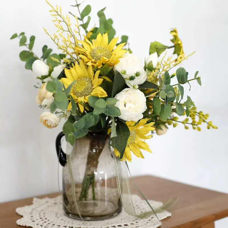 Simulation sunflower bridal bouquet Yellow Series SUNFLOWER eucalyptus bridal bouquet Shooting props