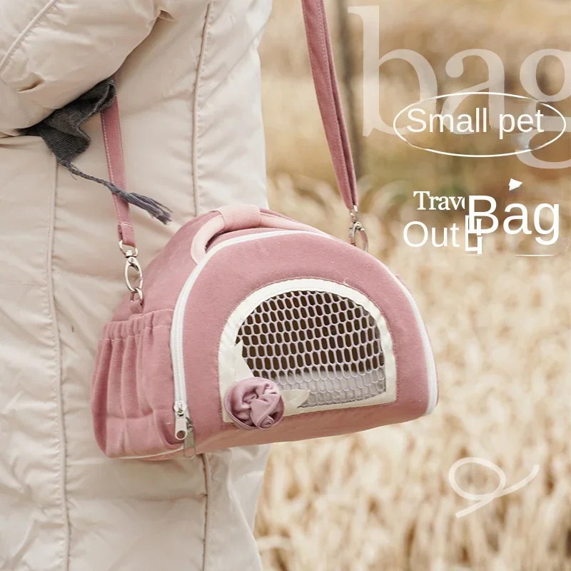 Breathable Pet Bag Small Pet Carrier Bag Breathable Comfortable Pet Travel Tote Bag Sling for Hamster Guinea Pig Rabbit Hedgehog view 4