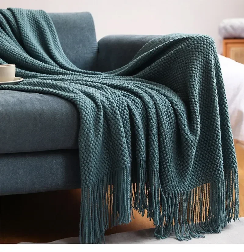 PineappleGridKnittedBlanketSolidColorFringeDecorationBlanketCoverSoftBeanBlanketsForOfficeNapCouchandBedXmas-AliExpress15