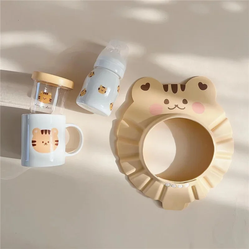 Cartoon Bear Baby Shower Cap Foam Shampoo Cap Soft Hair Wash Hat for Kids Bath Shower Hair Hat Child Protect Head Cover baby hat hair wash hat shampoo shower cap baby head protector