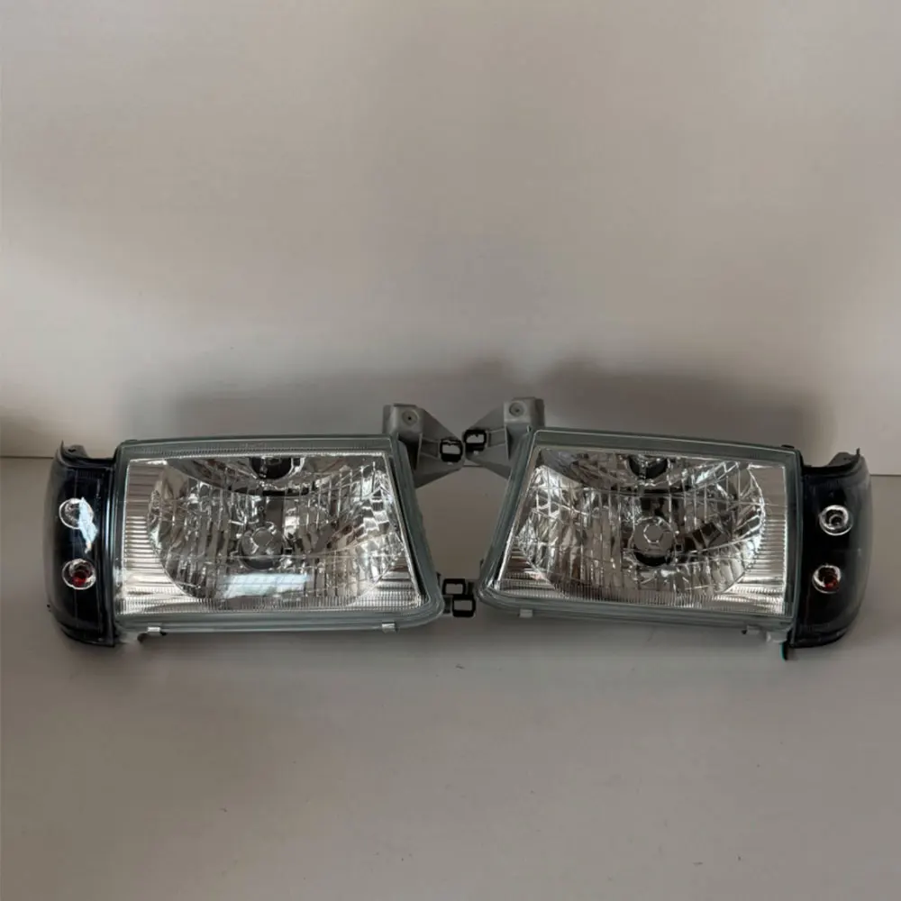 Car Headlights For Toyota Hilux Surf KZN185 RZN185 1996 1997 1998