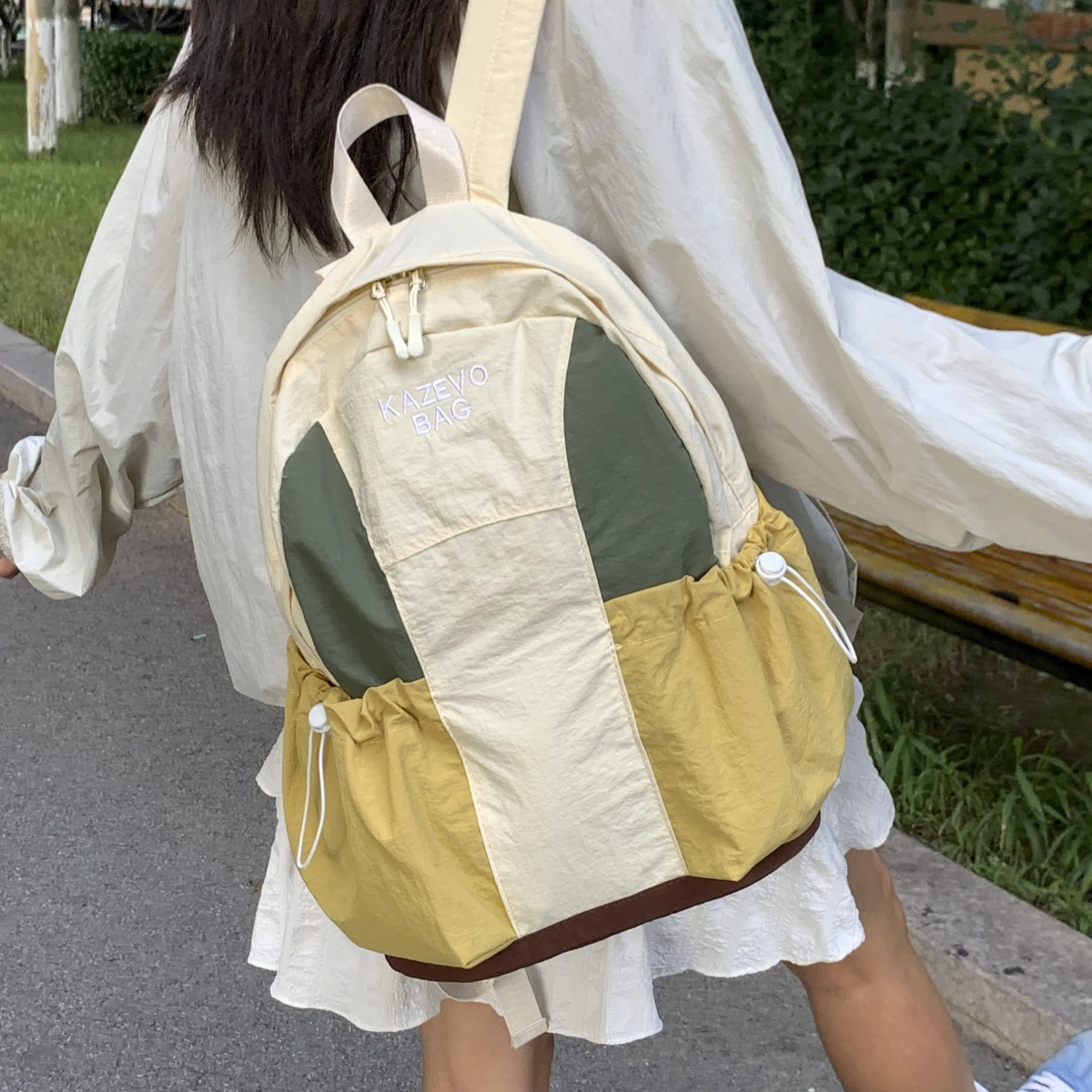 Outdoor Hiking Small Backpack Lightweight Mountaineering Women's Ultra-Light Sports Travel Lightweight Backpack Student School Bag