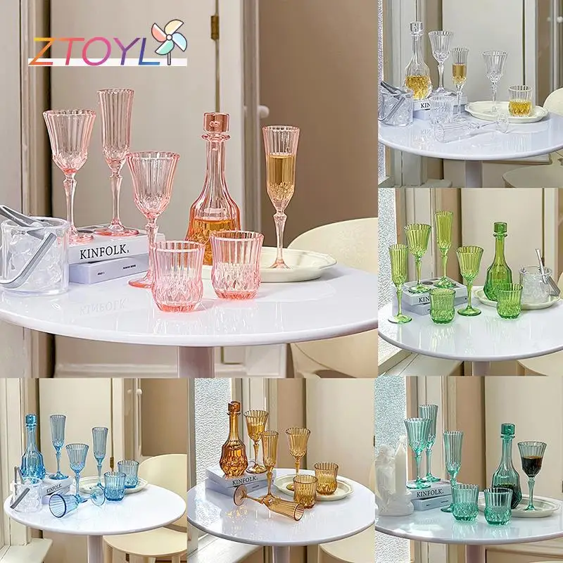 

1:6 Dollhouse Small Wine glass a Toast Glass wedding Glass Bullet White Wine Glass Spirit Glass Set mini model furniture toys