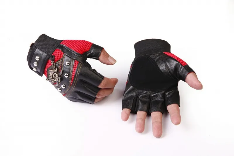 Skulls Rivet PU Leather Fingerless Gloves Men Women Fashion Hip Hop Women's Gym Punk Gloves Half Finger Men's Fingerless Gym Gloves Half Finger Gloves Fingerless Gloves Leather Gloves Sports Gloves Gym Gloves Male Gloves