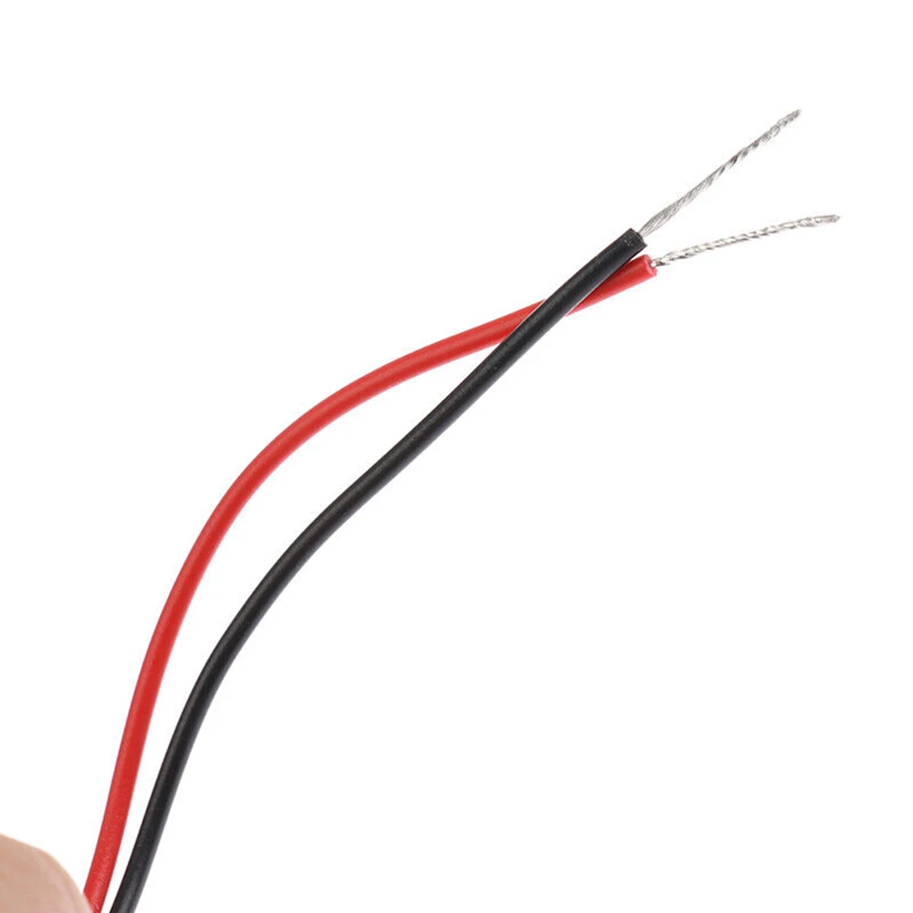 Рисунок 5 - Автомобильное зарядное устройство с двумя USB-портами