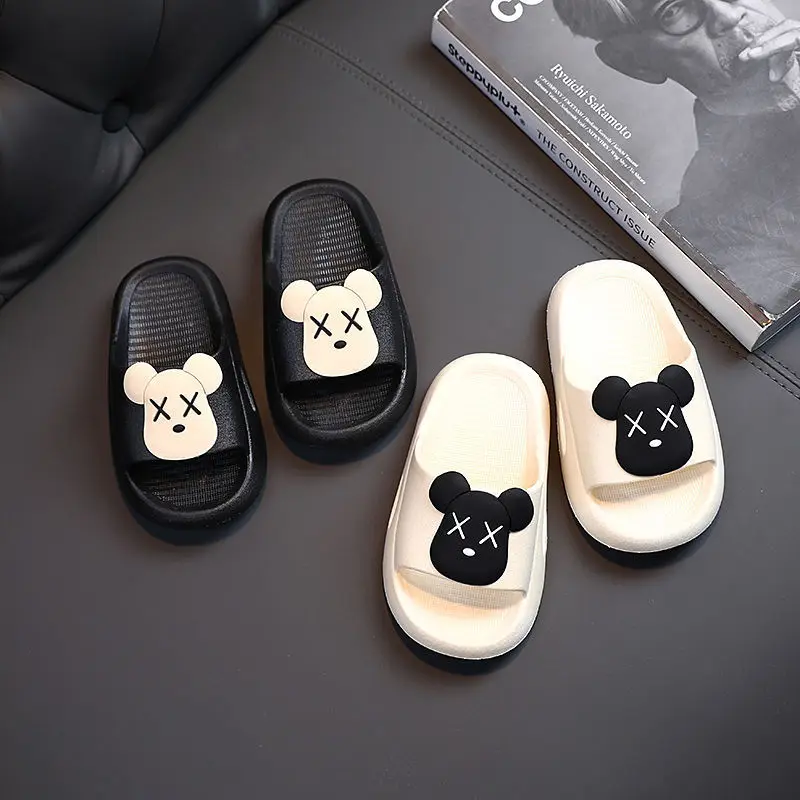 

New Summer Baby Boy Girl Slippers Children PVC Cartoon Violent Bear Print Soft Flips Flops Beachwear Outdoor Non-slip Kids Shoes