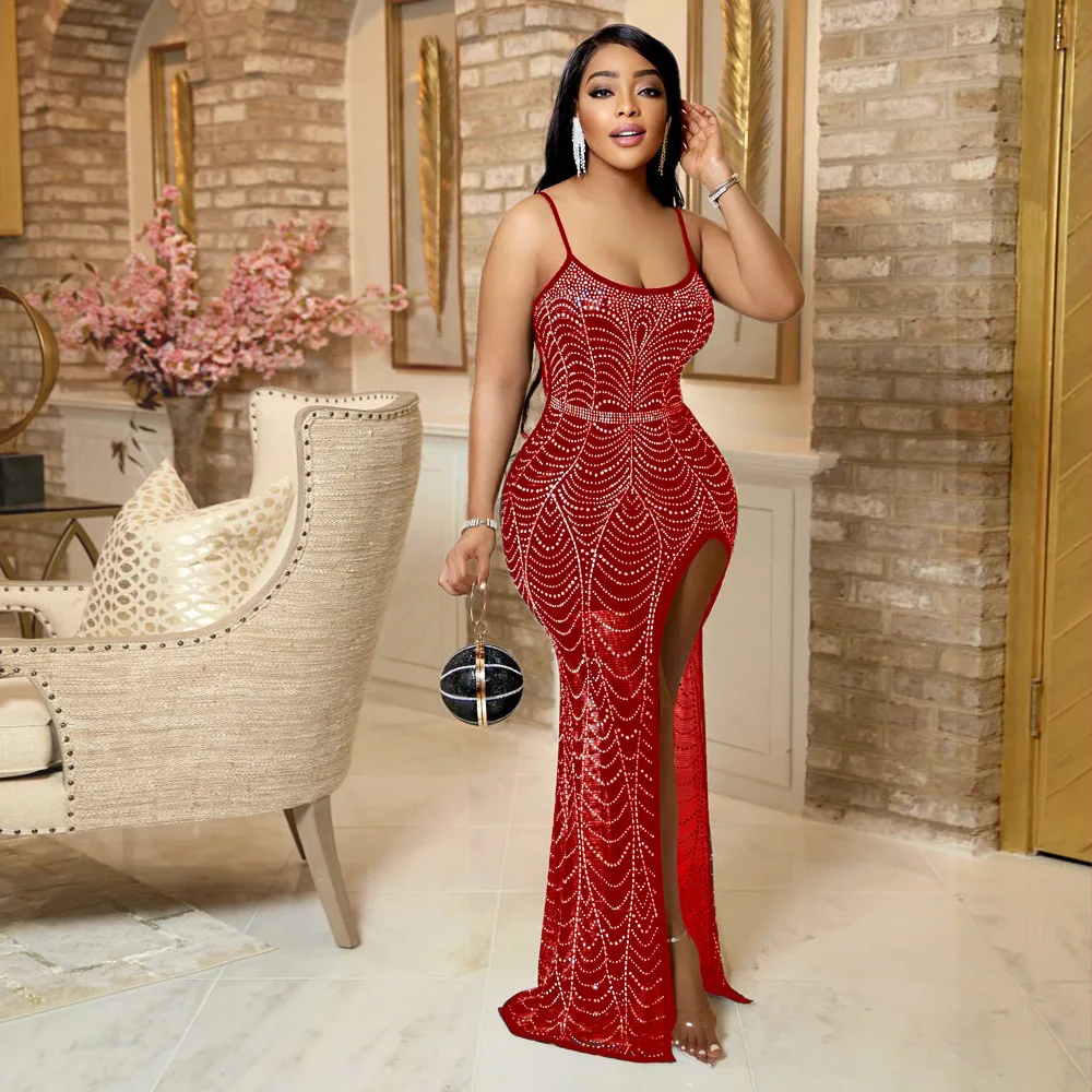 

Cutubly Women's Red Christmas Dresses Crystal Sexy High Split Bodycon Spaghetti Strap Formal Maxi Dress Club Party Banquet Robe