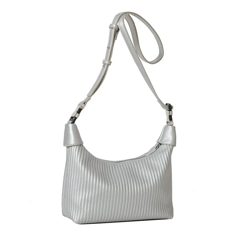 thumbnail image 1 of Nuevo bolso de mano para mujer, de PU, de color puro, con diseño de nube, para debajo del brazo, bolsos de hombro de moda para mujer 2023, bolso para mujer, 1 of 5