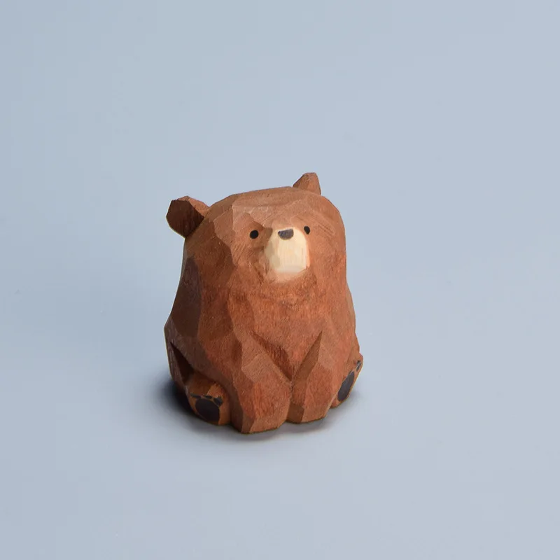 Cute Mini Wooden Bear Solid Wood Hand Carved Bear Figurines Miniature Polar Bear Crafts Ornaments Tabel Decorate Kids Gifts