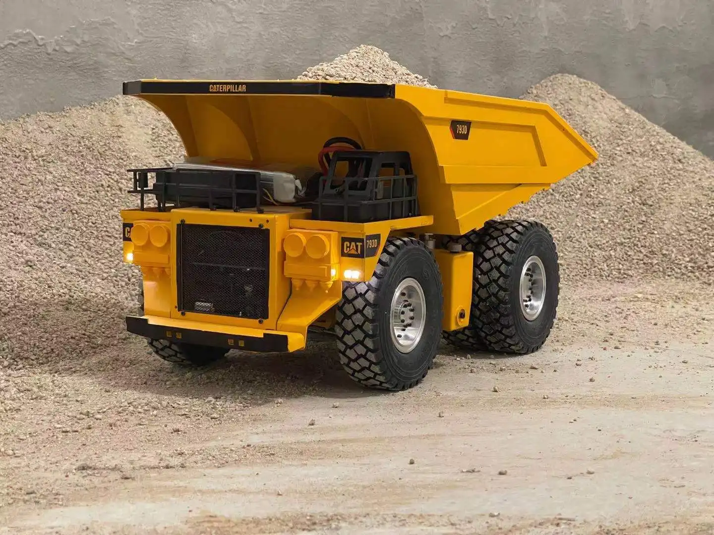 1/14 All Metal Rc Hydraulic Dump Truck Toys,Hydraulic Models/Rc Toys/Rc Car/Big Gift 3