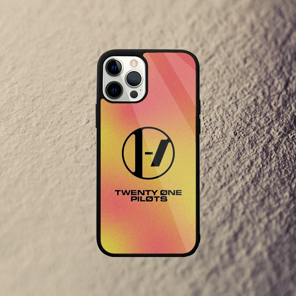 thumbnail image 1 of Funda para teléfono T-Taylors TPD S-SwiftS para iPhone 15, 14, 13, 12, 11, Plus, Pro, Max Mini con carga inalámbrica magnética Magsafe, 1 of 4