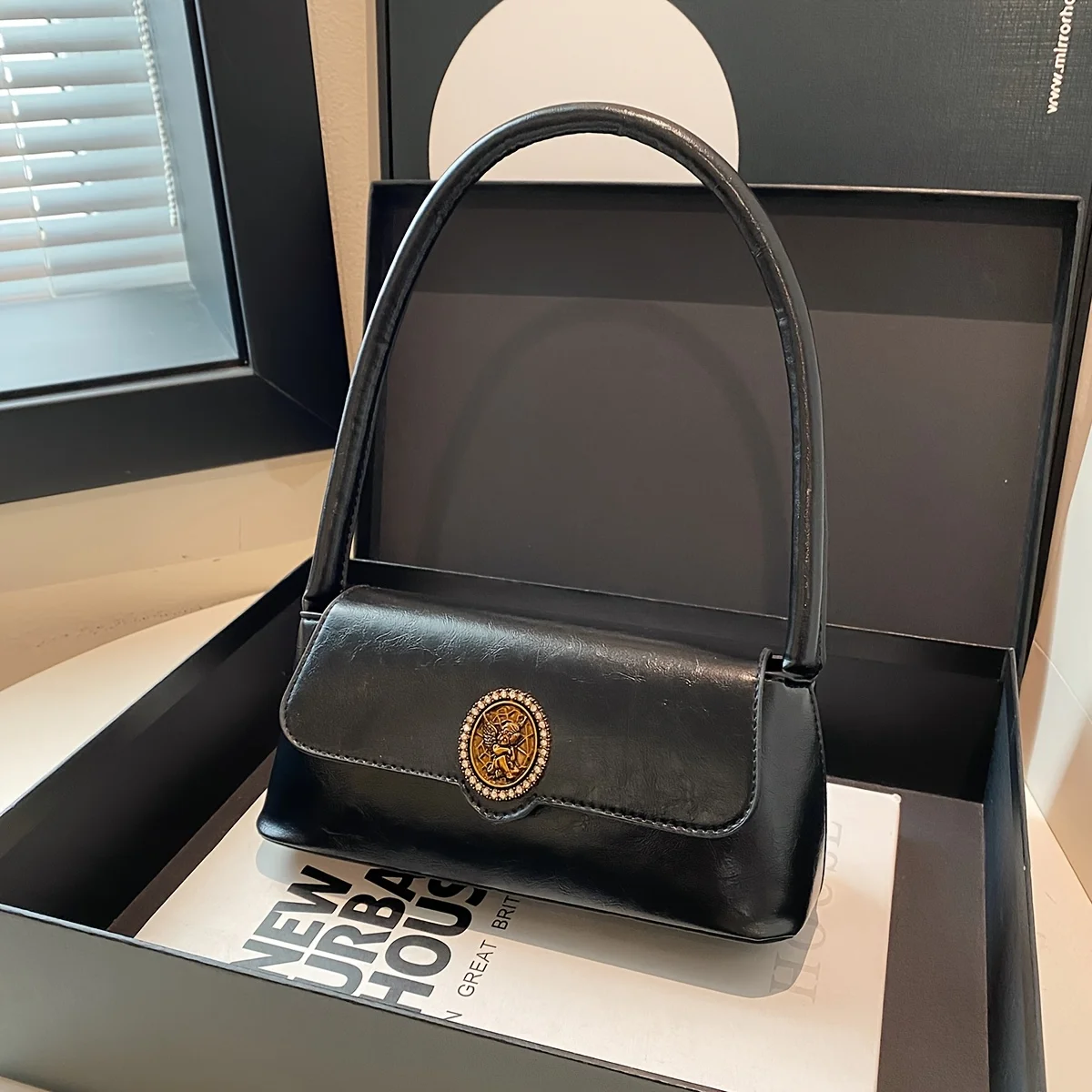 Chic French Vintage Inspired Mini Handbag Shoulder Bag for Women Tote Bag, Magnetic Closure, Versatile Stylish for Everyday Use