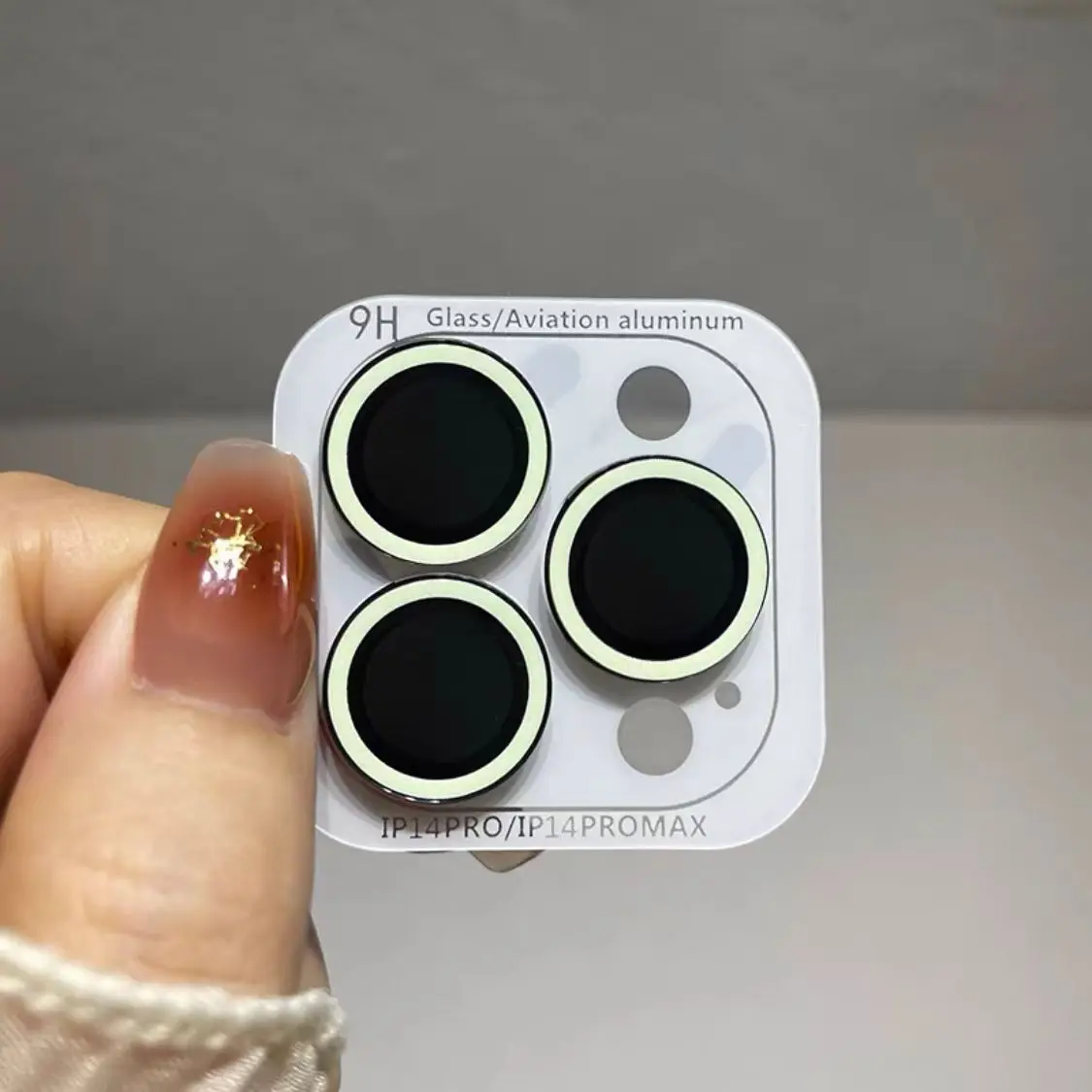 Luminous Camera Protector: Ceramic Lens Ring with Tempered Glass Cover
