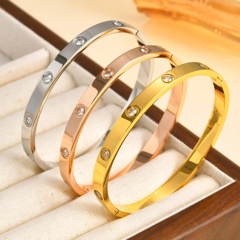 Vnox Stainless Steel Women Bangle Bracelet Luxury Solid Gold Plated Love Cuff Bracelets US Europ Fashion Daily Ins Jewelry