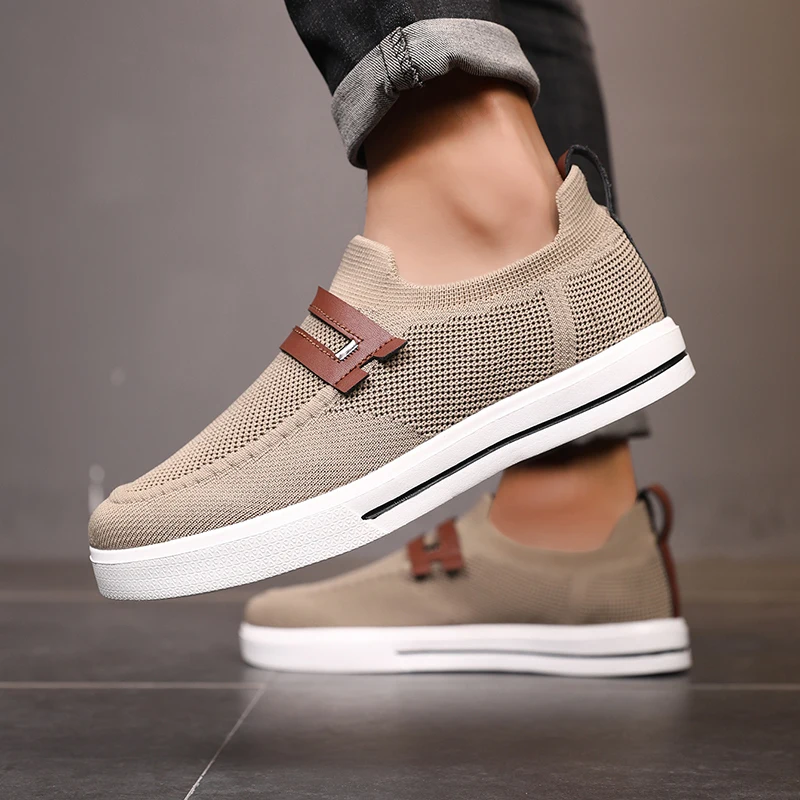 New Fashion Men Casual Shoes Lightweight Breathable Outdoor Walking Sports Shoes Driving Shoes Men Flat Canvas Shoes Large Size 2