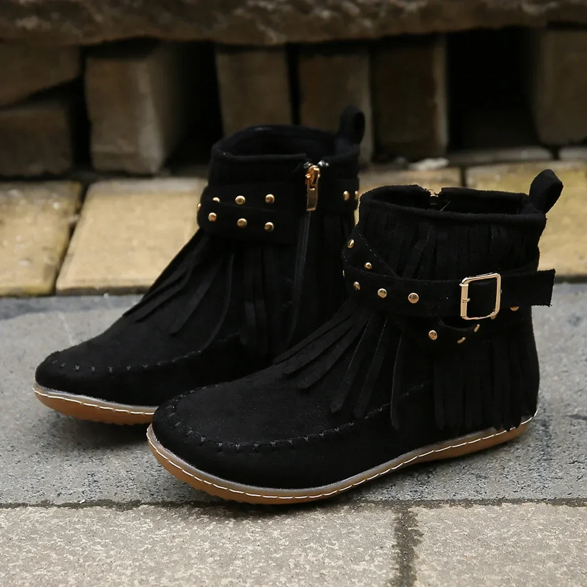 Retro Women Tassels Round Toe Short Boots Boots Women Winter Casual Flat Rivet Buckle Flat Ankle Boots Warm Shoes Footwear