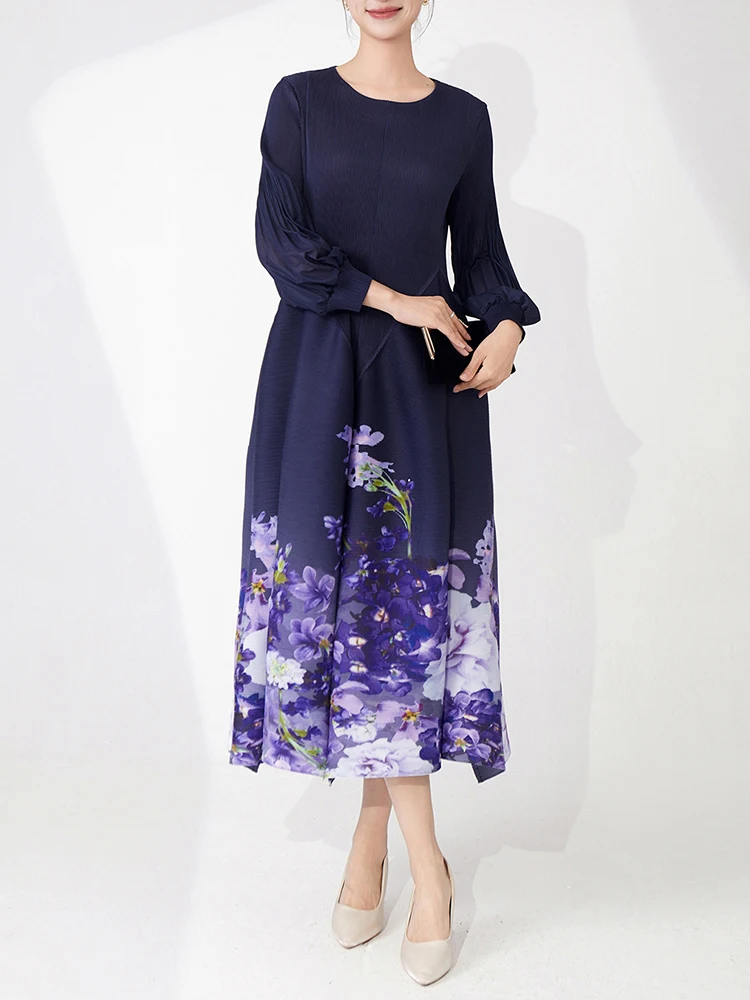 LANMREM Purple Printting Fashion Pleated Dress For Women Loose Causal Round Collar Long Sleeve A-line Dresses 2025 New 2DB3065 - Image 3