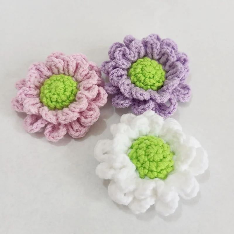 

White Daisy Flowers for Cloth Ornaments, Mini Crochet Flowers, Sweater Decorations, Brooches, Hairpin Accessories, Cute, 4.5cm