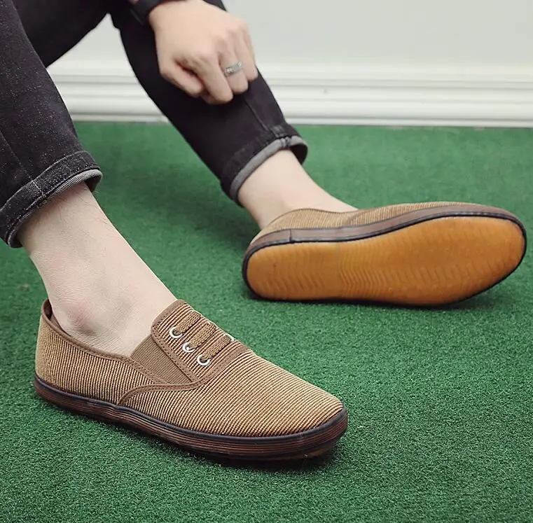 

Hot high quality men's summer comfortable sneakers Fashion men's multi-functional skateboarding shoes