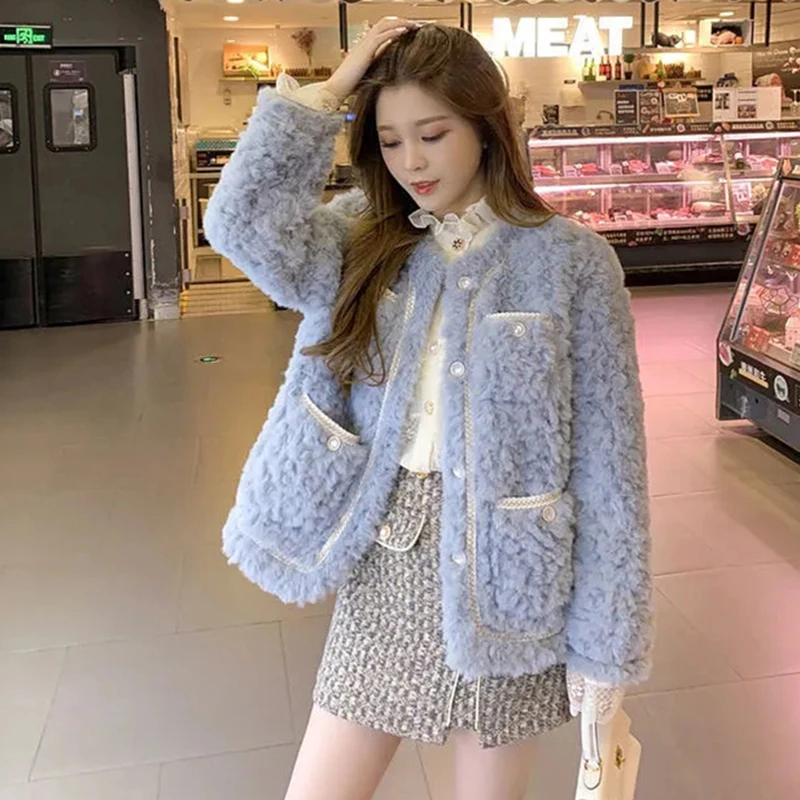 

Korean Style Lamb Wool Jackets Women 2022 New All-Match Loose Furry Coat Ladies Fashion Streetwear Pockets Plush Coats