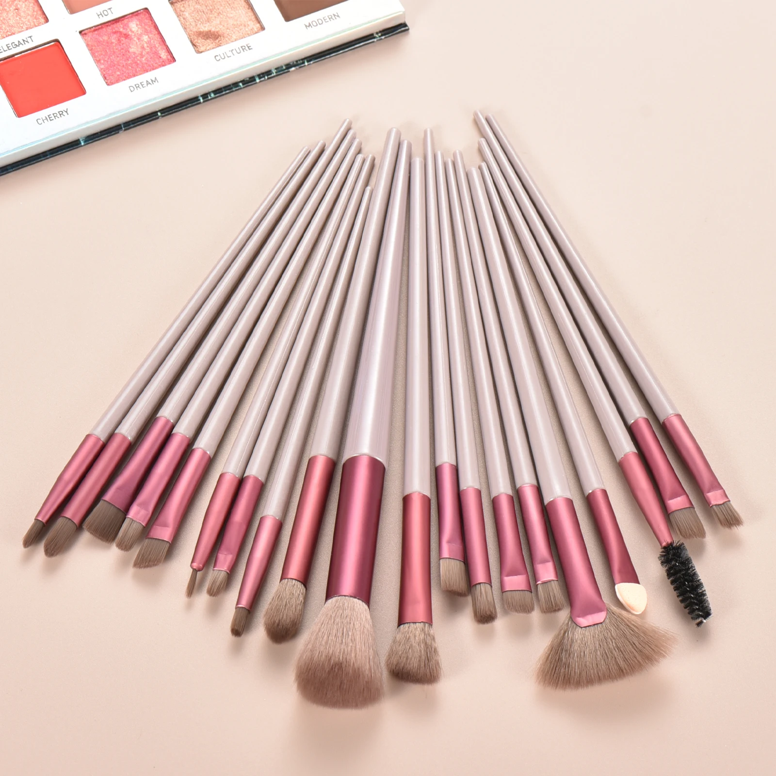 KOSMETYKI Makeup Brushes Set Low Price Professional Makeup Brush Eyeshadow Foundation Powder Cosmetics Brush Tools
