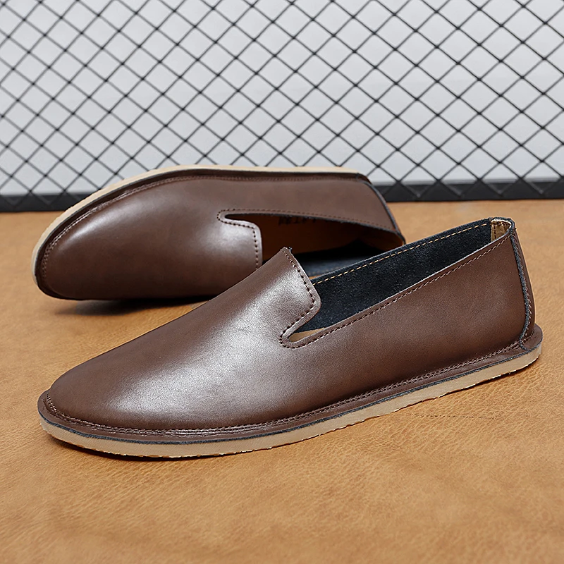 Handmade Leather Slip on Shoes Casual Soft Mens Loafers Simple Comfy Moccasins Breathable Male Boat Shoes Fashion Business Flats