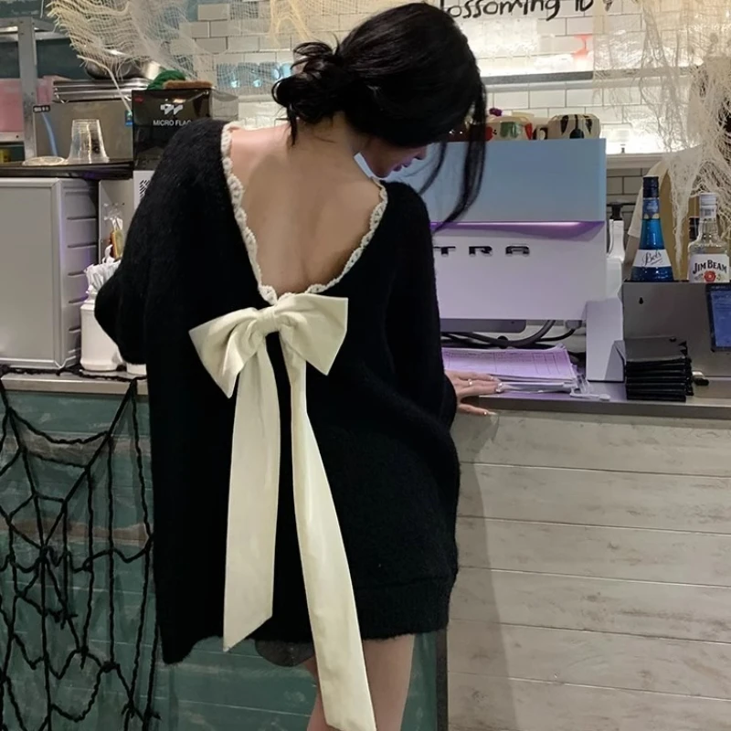 New Autumn and Winter Women's Clothing V-neck Lace Long-sleeved Sweater Elegant and Sexy Backless Big Bow Knitwear Loose Top