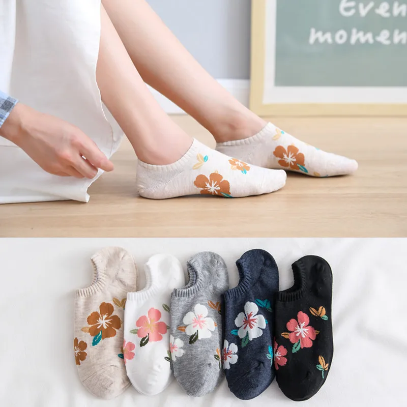 

5 Pairs Summer Cotton Fashion Elegant Black White Floral Women Short Ankle Socks Girls Harajuku Flower Ethnic Dress Sox Gift