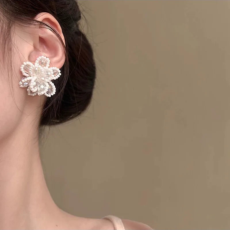 Crystal Pearl Flower Earrings Image 3
