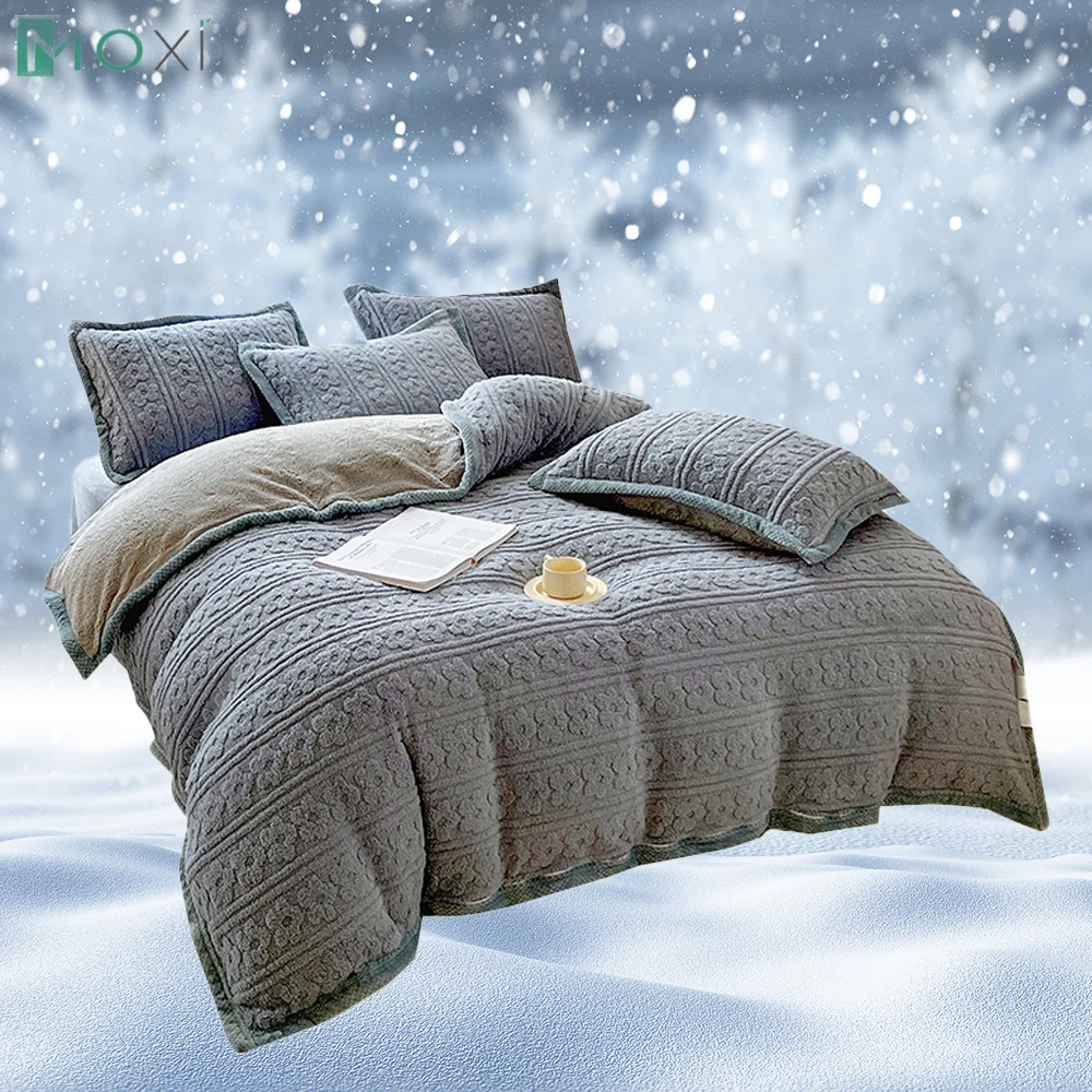 SolidColorWinterWarmFlannelDuvetCoverAntiSlipBedspread3Pcs