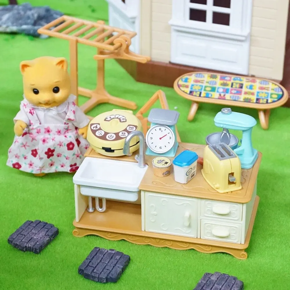 Forest Family 1/12 Kitchen Furniture Bathroom Bedroom Bakeware Sets Miniature Model Dollhouse Accessories Refrigerator Girl Gift 6