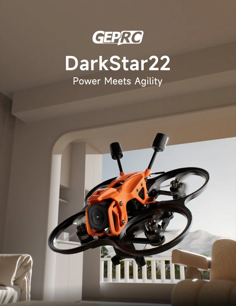 Pilote avec casque FPV et drone O4 Pro ELRS24, course et freestyle, performance et précision.
