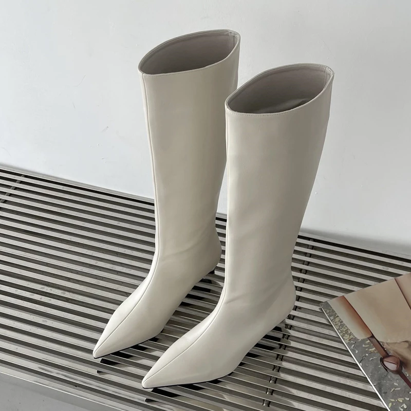 Women Knee Boots Slip On Low Heels For Banquet Dress
