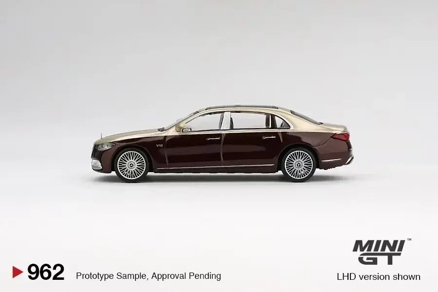 【世界限定699台‼️】1/64 マイバッハ　Maybach62 1/64 メルセデス マイバッハ S680 ゴールド/ダークレッド