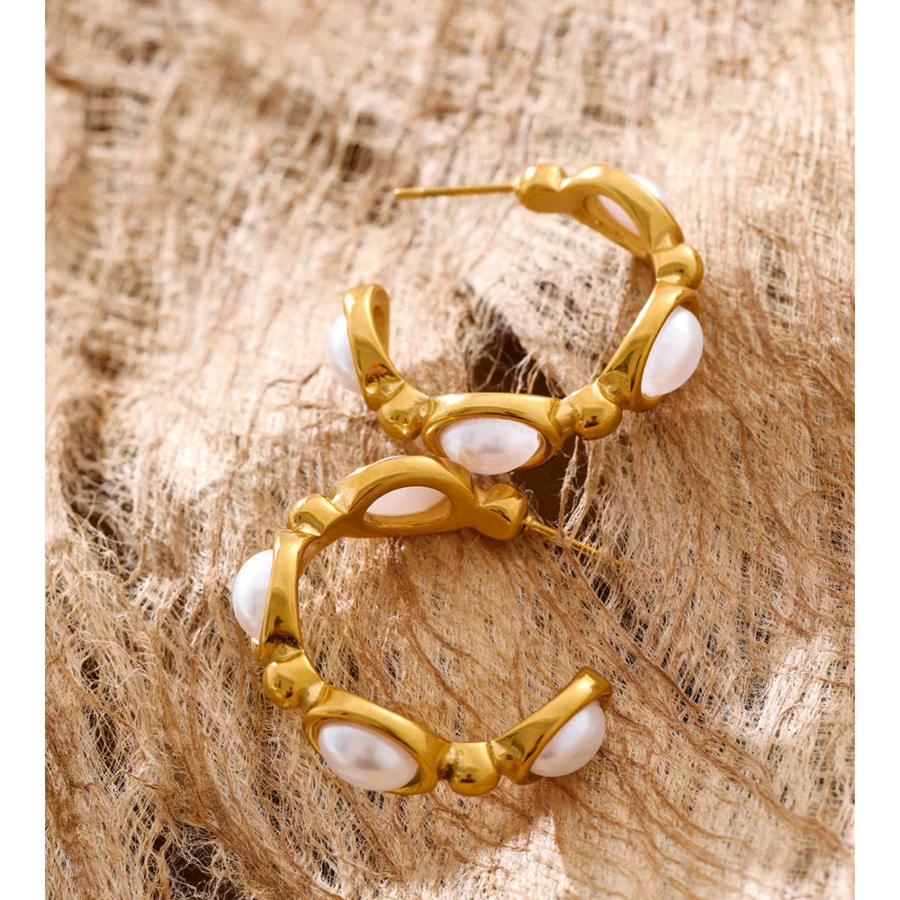 Yhpup Simulated Pearls C-Shape Hoop Earrings