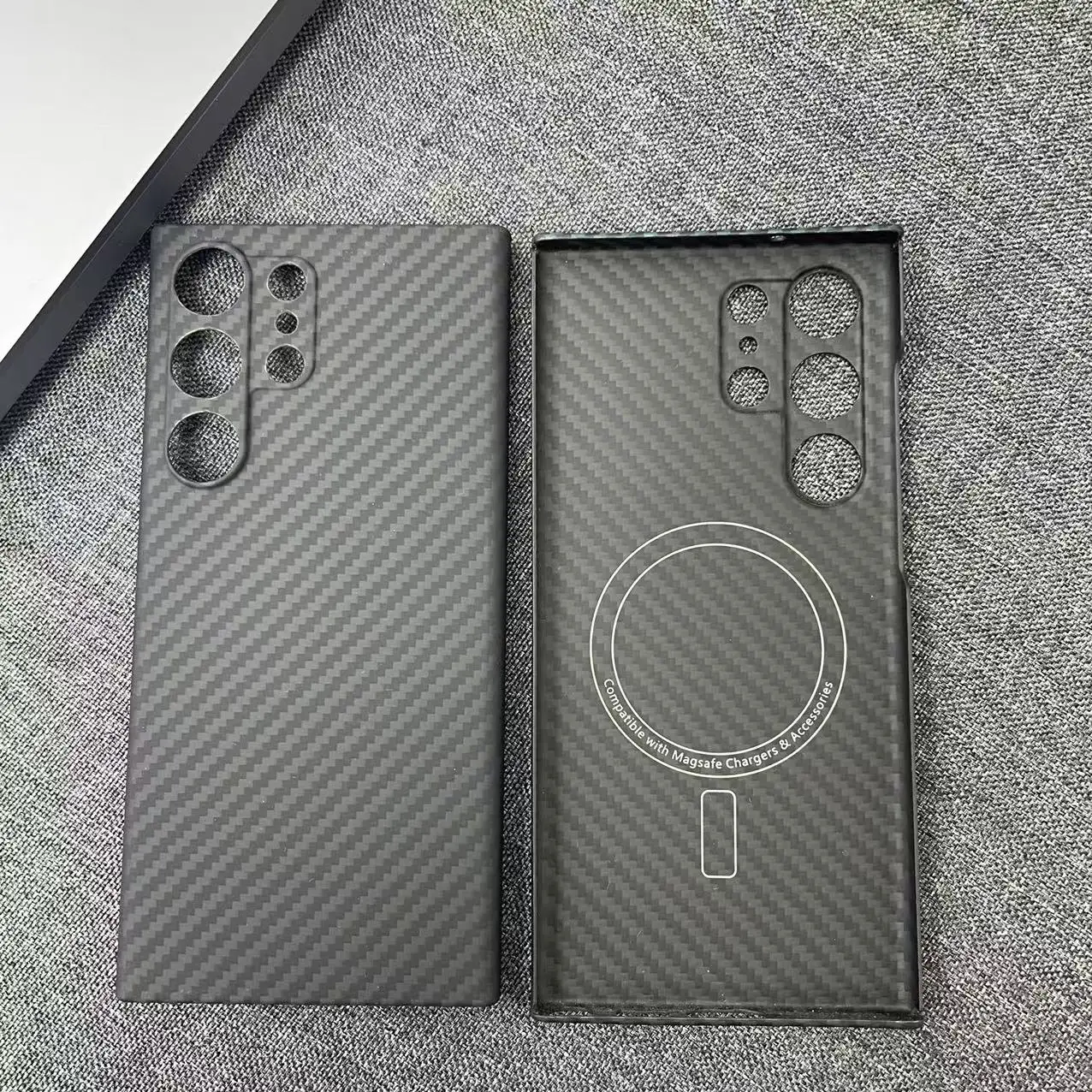 AKATIP Aramid Fiber Carbon Finish Magnetic Luxurious Shockproof Case
