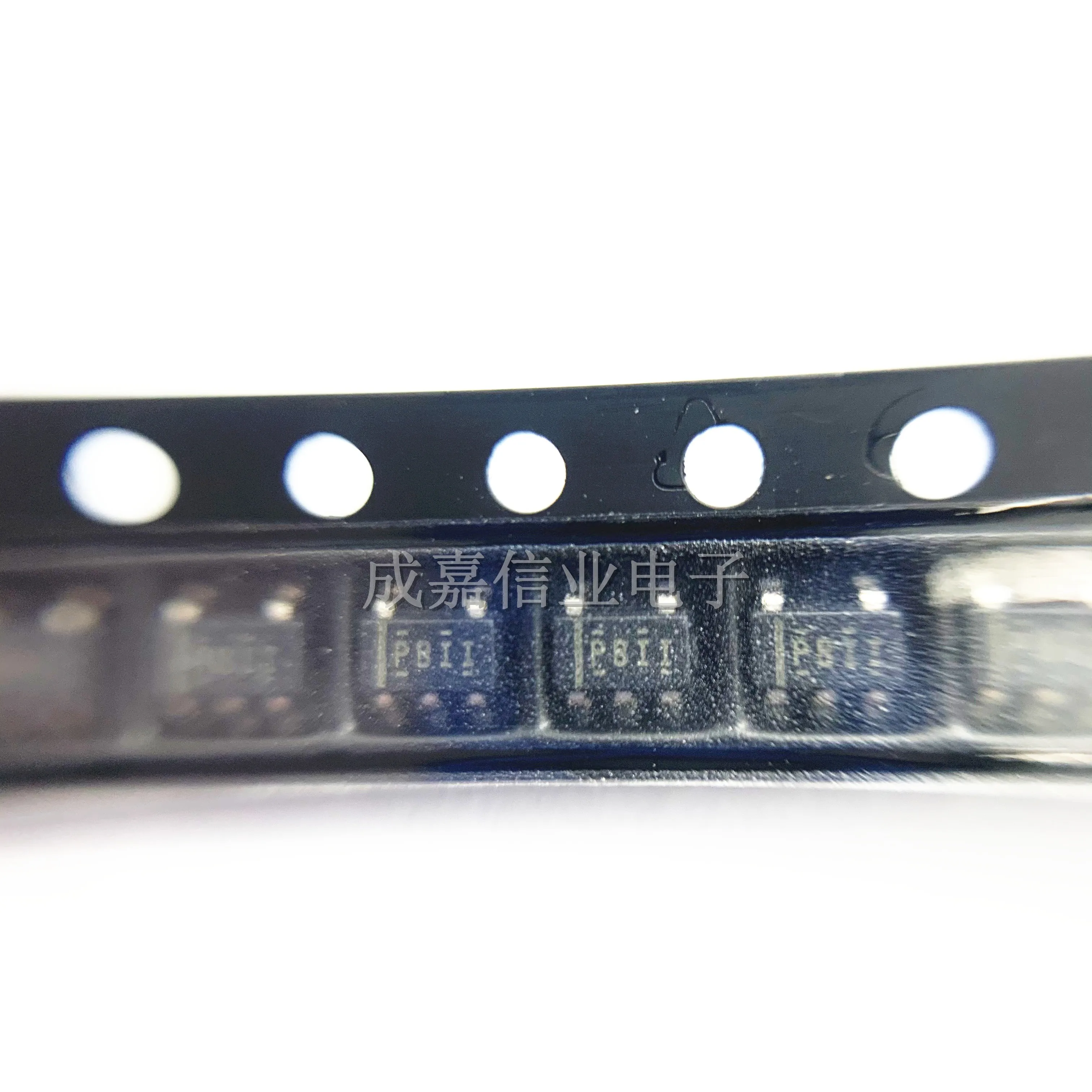 

10pcs/Lot TPS76330DBVR SOT-23-5 MARKING;PBII LDO Voltage Regulators 3.0V 150mA LDO Operating Temperature:- 40 C-+ 125 C