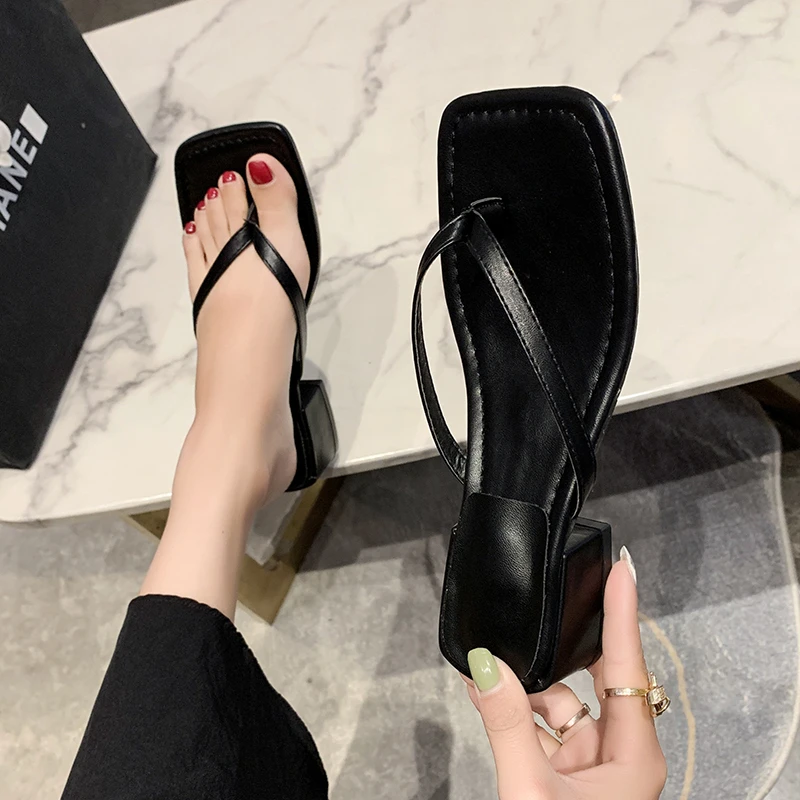 Women's Summer 2025 New Casual Fashion Square Toe Block Heel Herringbone Slip Women's Sandals 3