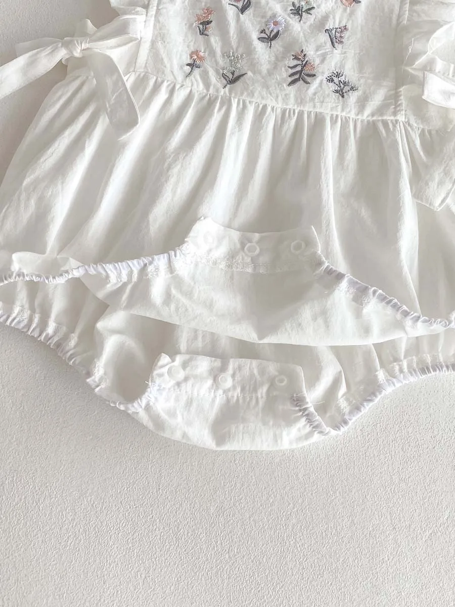 بذلة صيفية للفتيات الصغيرات حلوة وجذابة مطرزة بفيو...