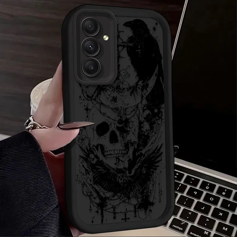 Skeleton Crow Design Phone Case - Stylish and Durable Protective Cover