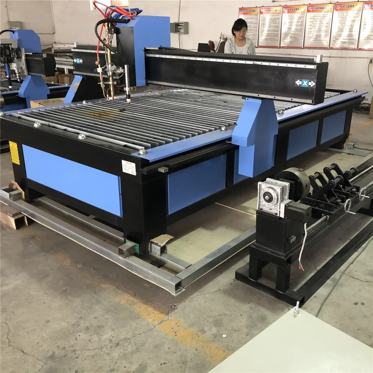 20mm Cutting CNC Plasma Cut Metal 1530 2030 Steel Pipe CNC Plasma Cutter With US Source 5*10 Metal Aluminum Cutting Machine 2