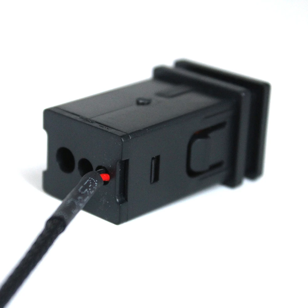 image.title Fit Für Toyota RAV Auto Dual Ladegerät Buchse USB QC , Schnelle
