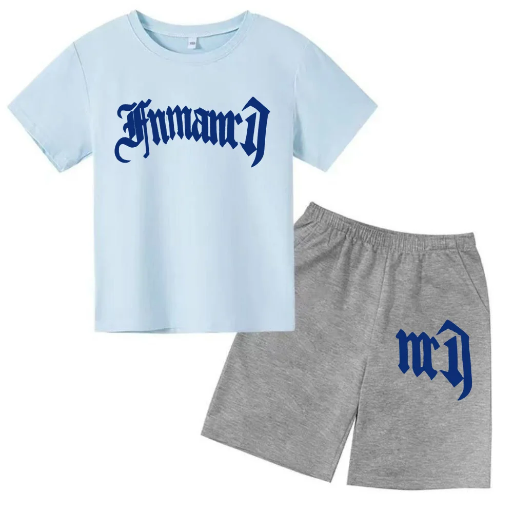 thumbnail image 1 of Ropa para niños con estampado de marca gótica, conjunto de camiseta y pantalones cortos de verano para adolescentes, 2 piezas, manga corta, moda informal para niños y niñas, 1 of 5
