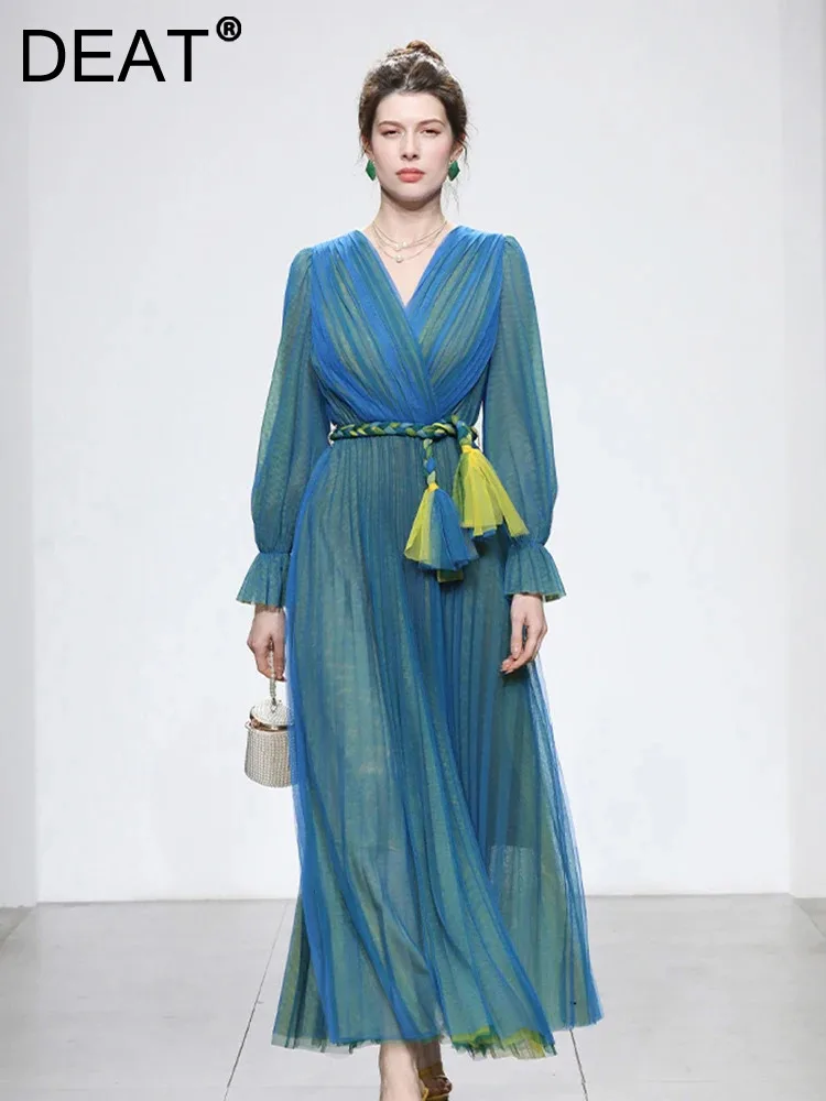 

DEAT Women's Fashion Pleated Dress Cross Gauze Lantern Sleeve Lace Up High Waist V Neck Female Dresses Spring 2024 New 13DB1506