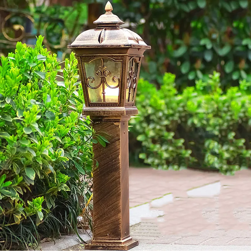 

European Retro Lawn Lamp Outdoor Waterproof Bollards Light Courtyard Path High Pole Lights Villa Park Community Garden Lighting