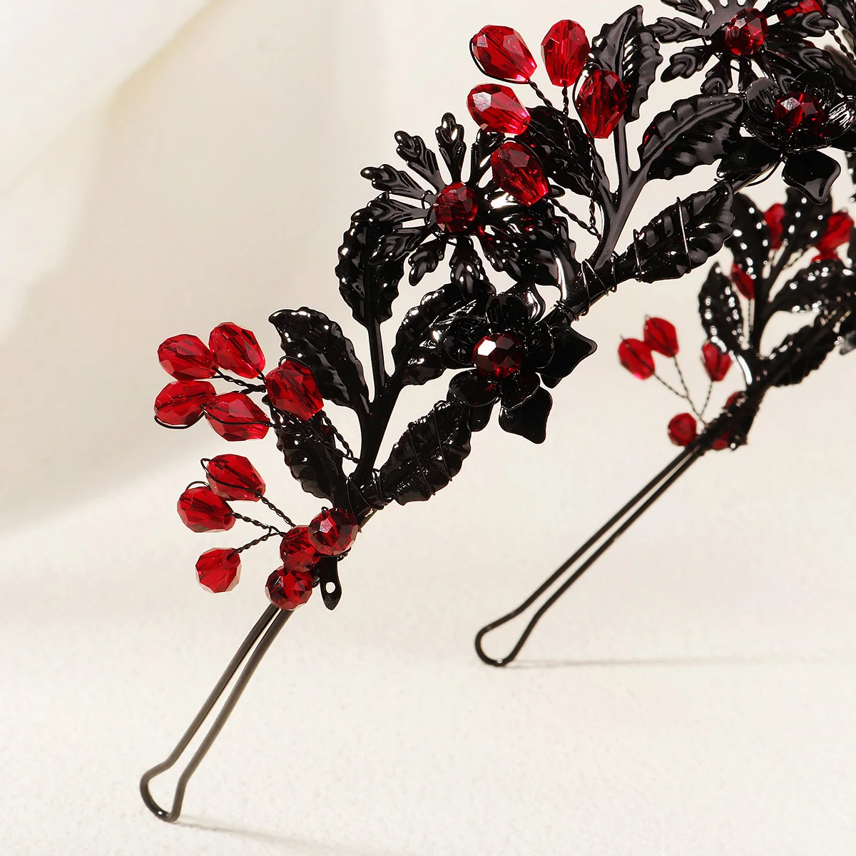 Hair Accessory Hair Headdress Hair Band Crown Bridal Headwear Fashion Black Diablo Handmade Crown Halloween Church Party Headdress Hairband Crystal Beaded Tiara Holiday Gift for Friends