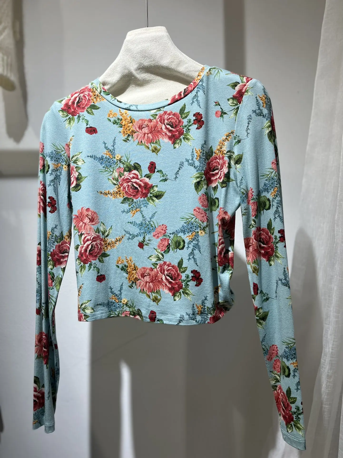 

Women Floral Print Round Neck Long Sleeve T-Shirt