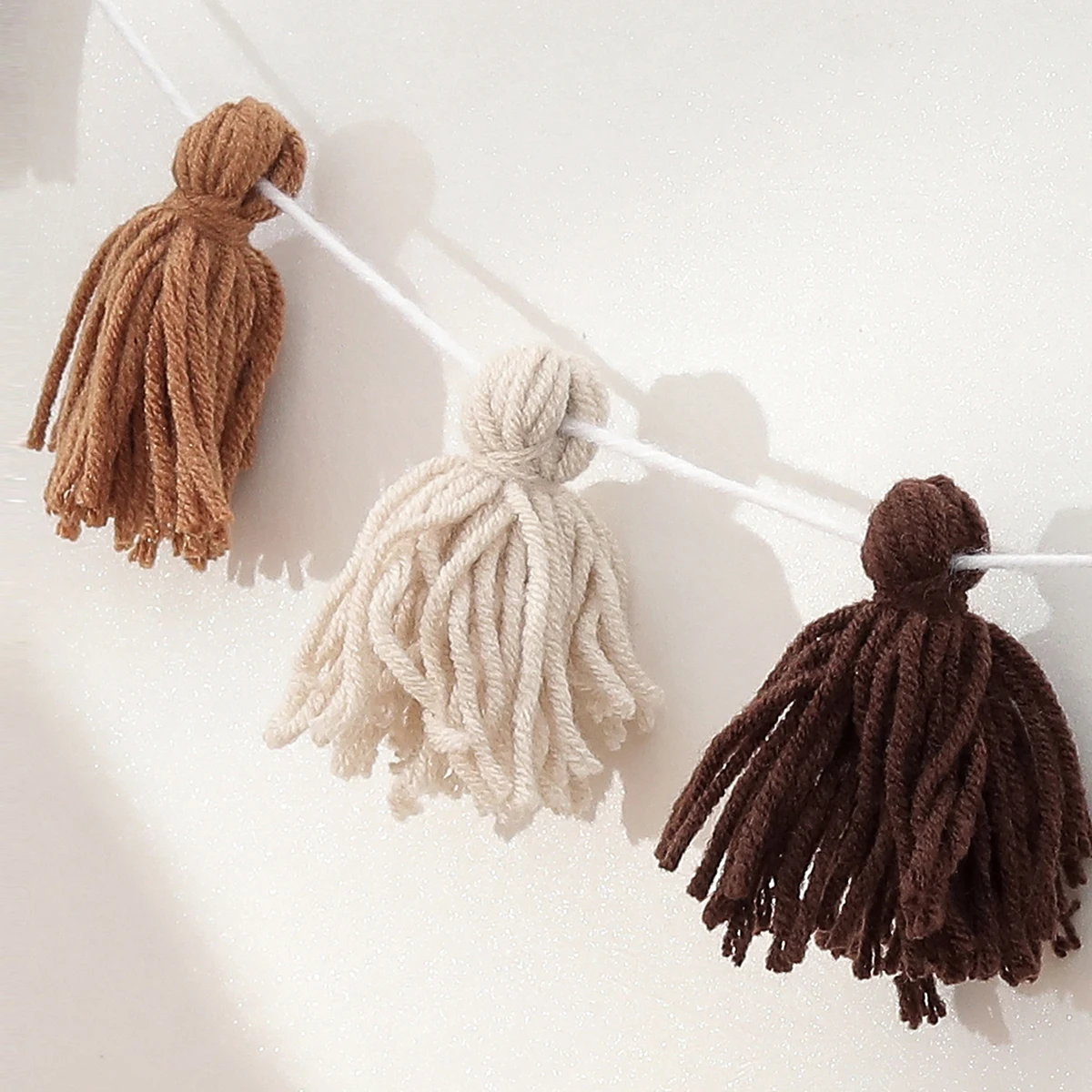 1pc Wool tassel hair ball flag birthday party supplies