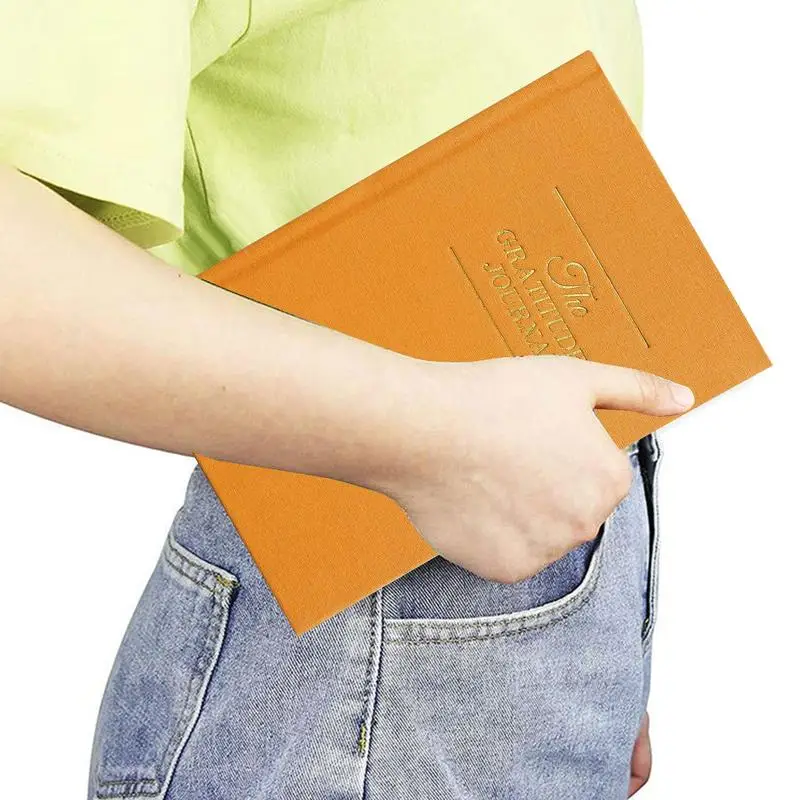 

Ежедневный журнал A5, блокнот в твердой обложке с еженедельными испытаниями, ежедневное 5-минутное руководство для полного ознакомления с позитивностью и