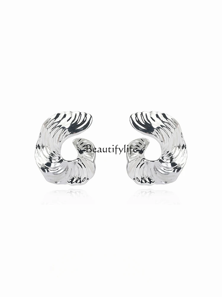 

Exaggerated Temperamental Irregular Metal Pleated Earrings Women's European and American Style Unique Earrings